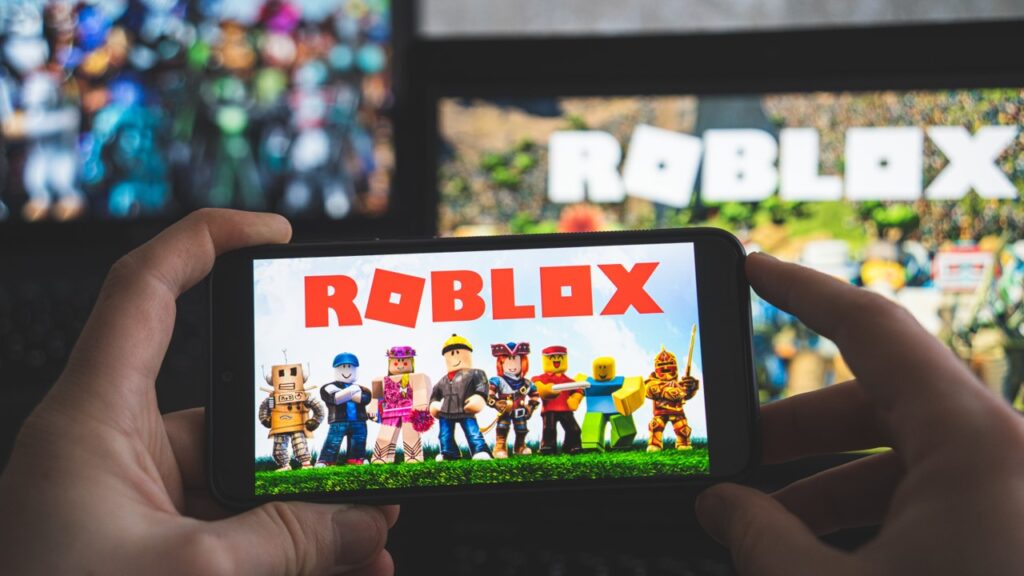 play Roblox
